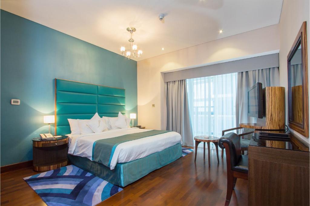 3 Bedroom Deluxe Apartment