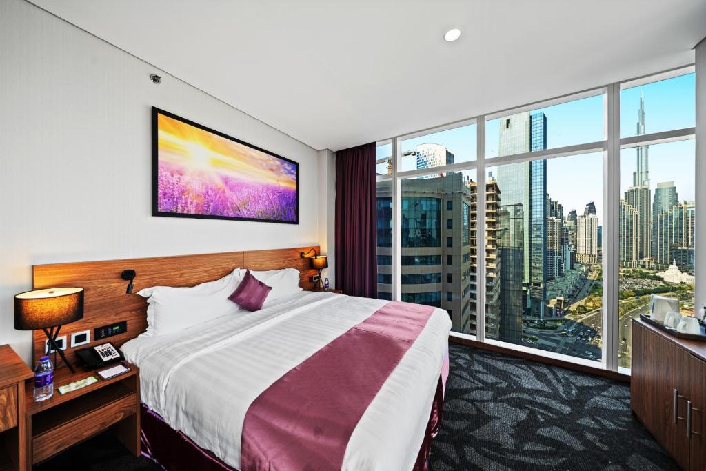 Deluxe Burj View Room