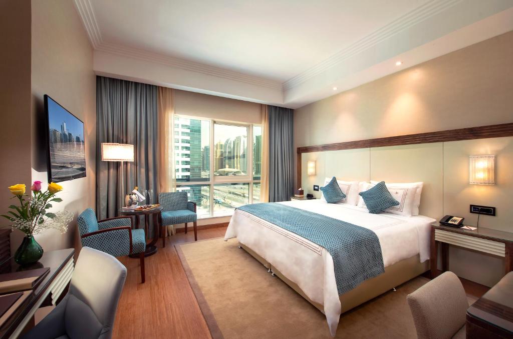 Deluxe Room CITY VIEW
