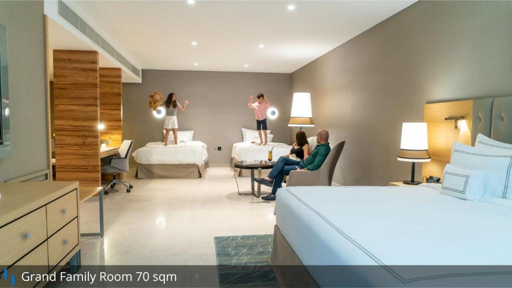 Grand Family Room (4 pax)